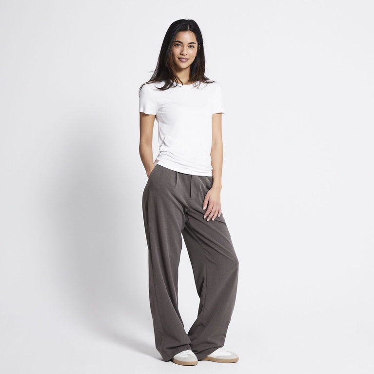 Soft feel tee "Liv"